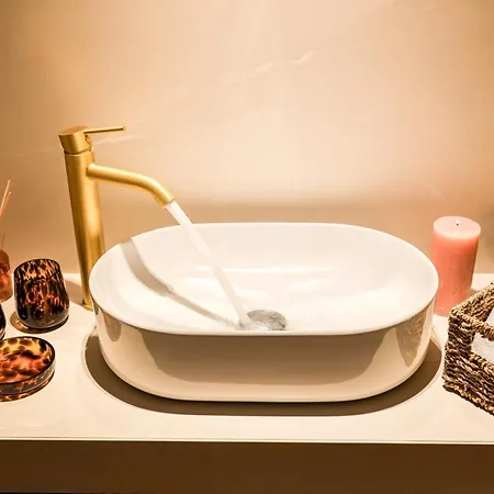 Appartement Prive : Hammam & Balneotherapie *